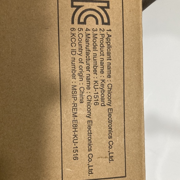 Brand new keyboard and ergonomic dual grip mouse !! Keyboard still in box ! - Picture 8 of 12